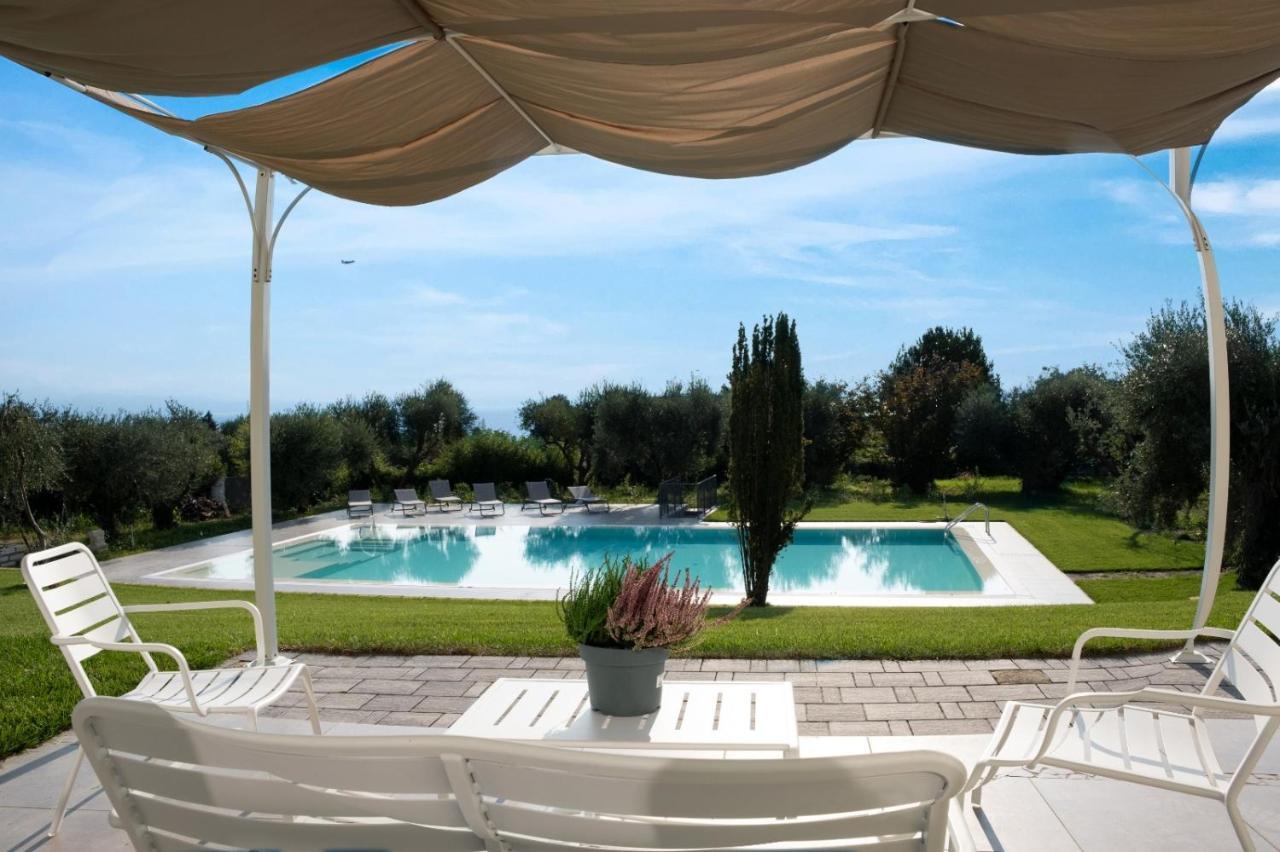 Villa Athena Charme 마네르바 델 가르다 외부 사진
